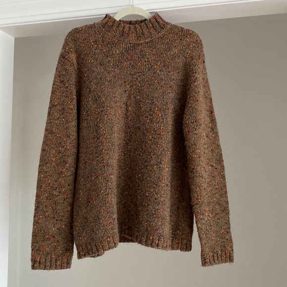 Sag Harbor Sweaters - SAG harbor size large sweater in brown